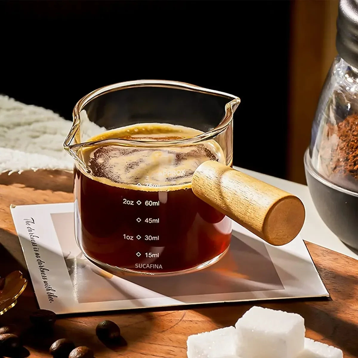 Mesure à Café en Verre & Bois